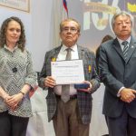 Gobierno y SCI condecoraron al ingeniero Julián Silva Tobar