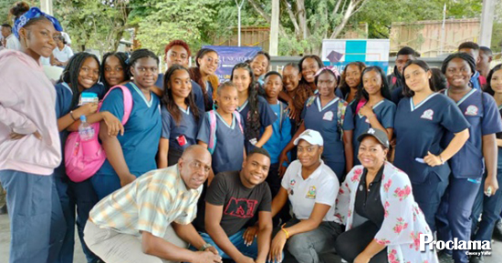 Dago-les-cumplio-a-los-jovenes-portejadenos-1.jpg