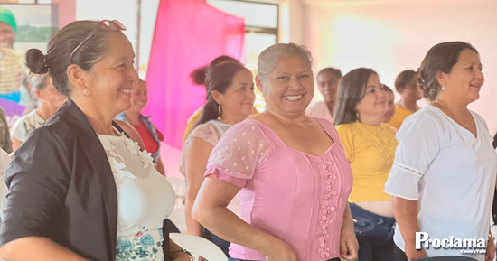 Enrútate-con-las-Mujeres Enrútate-con-las-Mujeres