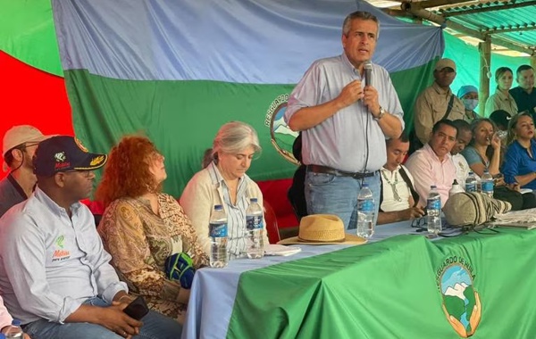 MinInterior-anuncio-apertura-de-la-via-Panamericana-2.jpg