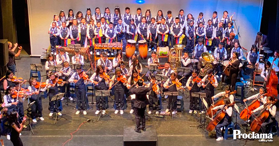 Orquesta-Sinfonica-de-Comfacauca-brillo-en-Fabula-Musical.jpg