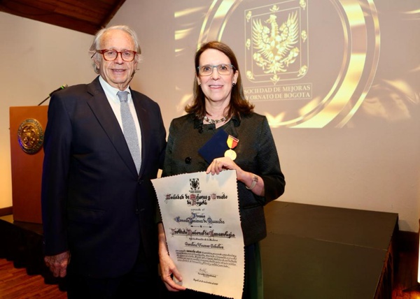 Instituto Nacional de Cancerología recibió Premio 1