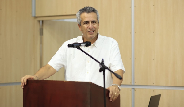 MinInterior-entrega-equipos-tecnologicos-para-reforzar-la-seguridad-ciudadana-en-Santander-de-Quilichao-3.jpg