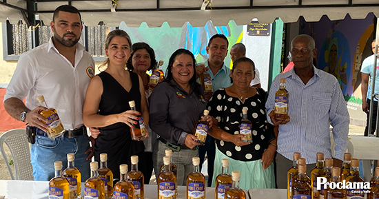Un-brindis-por-la-tradición-y-emprendimiento-de-Ron-Quilichao