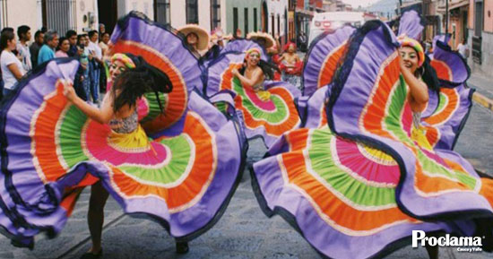 El-color-y-la-tradicion-visten-a-Bolivar-Cauca4-1.jpg