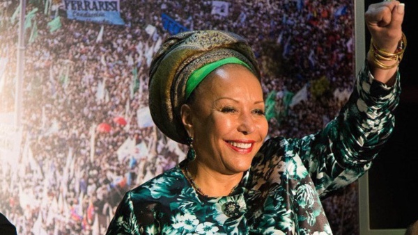 No-vamos-a-tirar-la-toalla.jpg