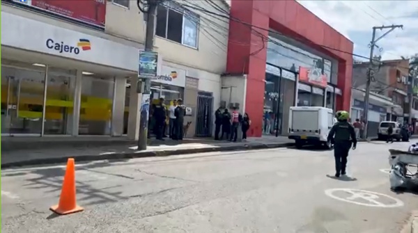 Robo-de-pelicula-en-Santander-de-Quilichao.jpg