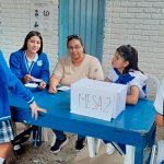 Eligen contralora y personera estudiantil en la I.E La Planada