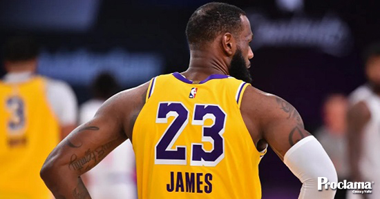 Es-LeBron-James-el-mejor-jugador-de-la-historia-de-la-NBA-1.jpg