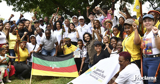 Gobierno-Nacional-entrega-predios-a-comunidades-negras-del-Cauca4-1.jpg