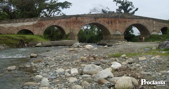 PUENTE-RIO-GUENGUE.jpg