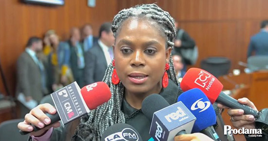 Ministra-de-Educacion-resuelve-inquietudes-sobre-Ley-Estatutaria-1.jpg