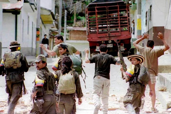 La-polarizacion-de-la-sociedad-colombiana.jpg