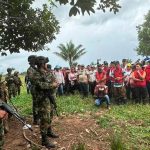 ¿100 SOLDADOS SECUESTRADOS, RETENIDOS O CONSTREÑIDOS?