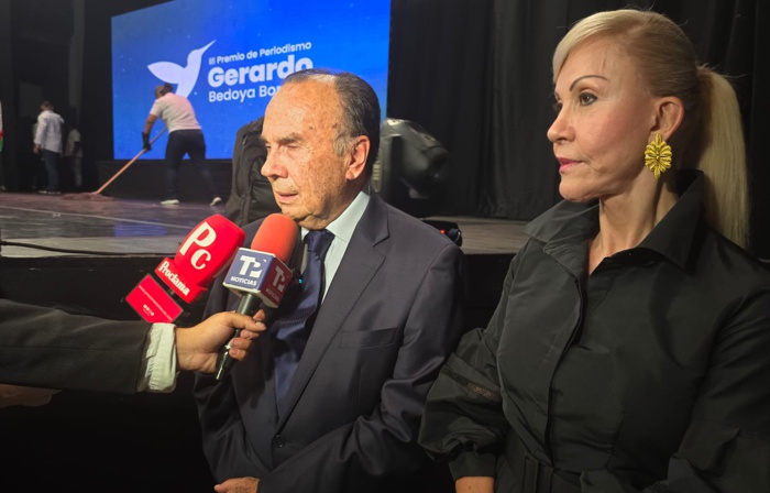 Ganadores-del-III-Premio-de-periodismo-Gerardo-Bedoya-Borrero-5.jpg