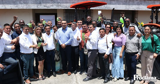 Gobierno-del-Cauca-entrego-maquinaria-verde-para-potenciar-el-agro-y-desarrollo-rural7.jpg