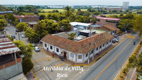 La-casona-donde-funciona-la-Alcaldia-de-Villa-Rica-2.jpg