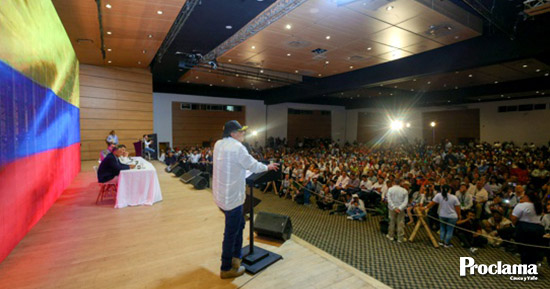 Una-tercera-parte-de-la-pauta-oficial-debe-ir-a-financiar-a-los-medios-alternativos-anuncia-presidente-Petro-1.jpg