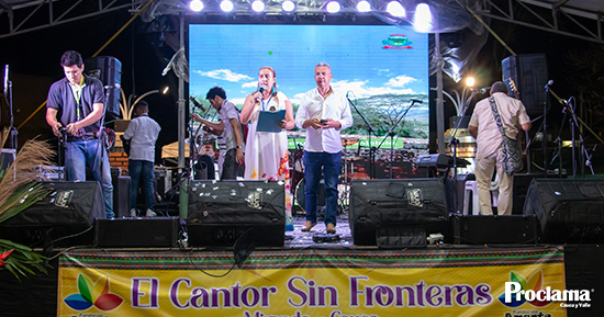 Exitoso-encuentro-El-Cantor-Sin-Fronteras-en-Miranda.jpg
