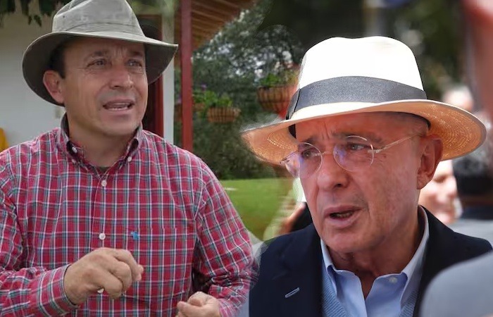 LA MALA HORA DE LOS URIBE VÉLEZ LA MALA HORA DE LOS URIBE VÉLEZ