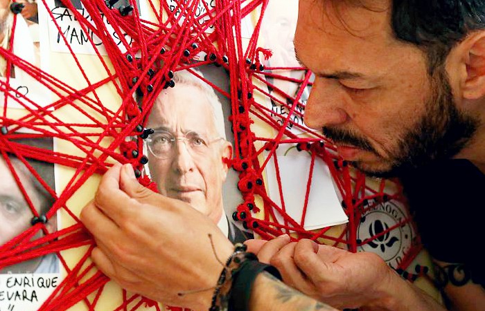 DANIEL MENDOZA EL EMBAJADOR QUE TUMBÓ LA DOBLE MORAL DANIEL MENDOZA EL EMBAJADOR QUE TUMBÓ LA DOBLE MORAL