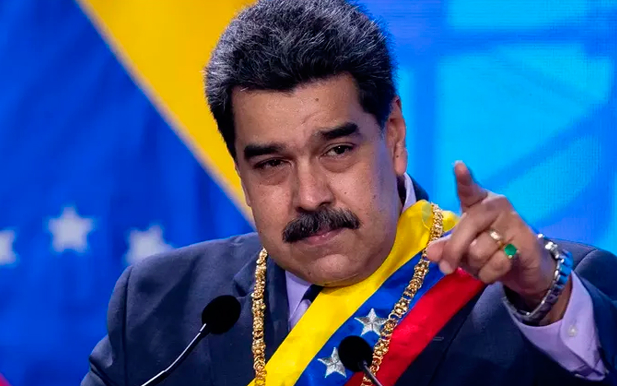 Petro-y-Maduro-en-la-buena-vecindad.jpg