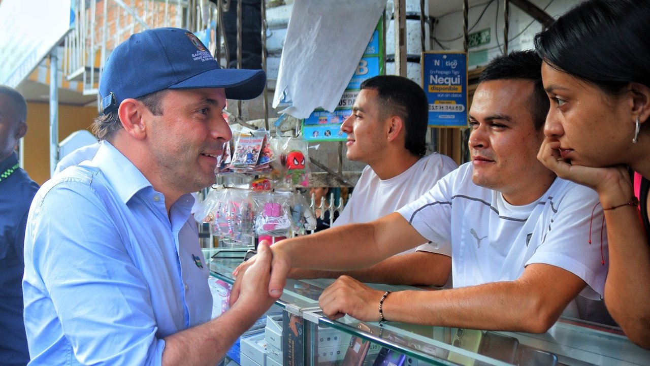Alcalde-de-Cali-Alejandro-Eder-llama-a-la-union-y-anuncia-inversion-en-el-oriente.jpg