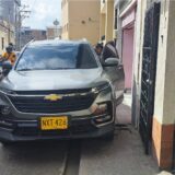 Andenes no son parqueaderos privados