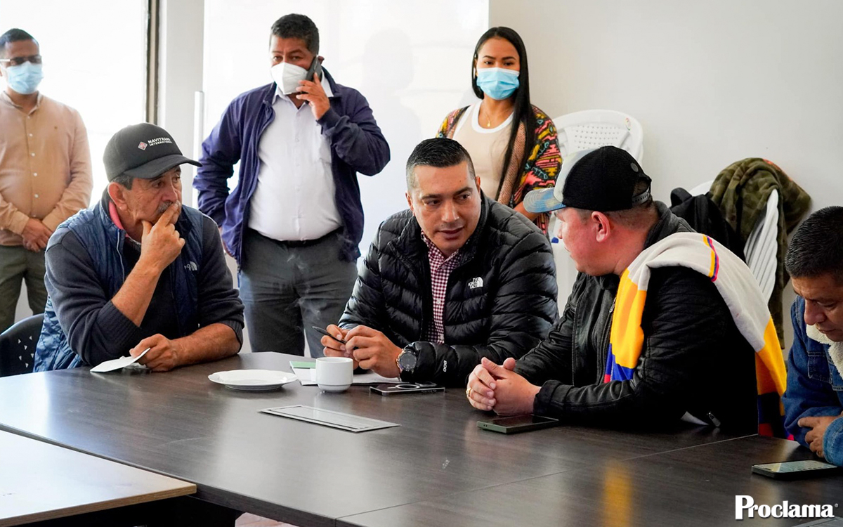 Gobernador-lidera-acciones-frente-a-alerta-del-volcan-Purace2.jpg