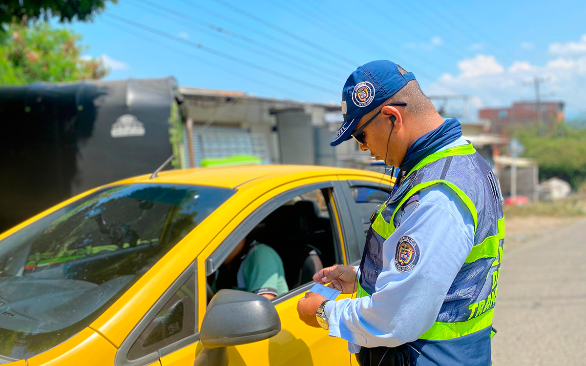 Refuerzan-controles-viales-en-Santander-de-Quilichao.jpg