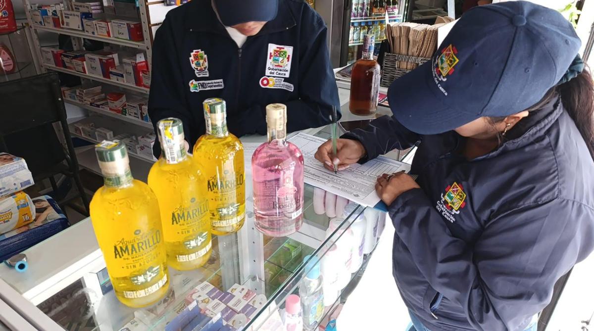Licores-ilegales-ponen-en-peligro-la-salud-del-Cauca.jpg