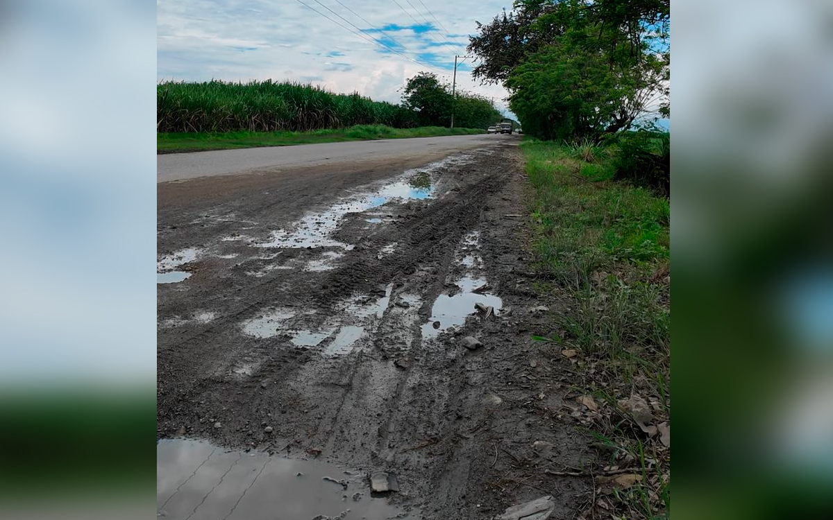 Mal-estado-de-la-via-en-Padilla-amenaza-la-Panamericana.jpg