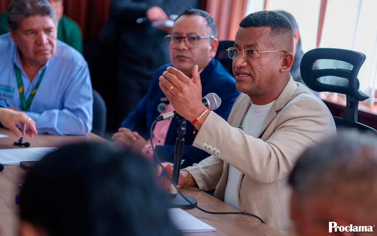 Narino-garantiza-orden-y-transparencia-en-la-educacion3.jpg
