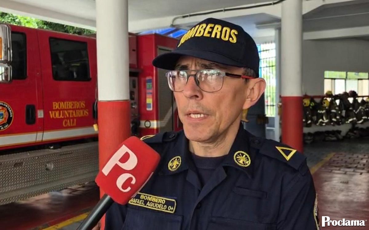 Bomberos-reportan-desmayos-por-largas-filas-2.jpg