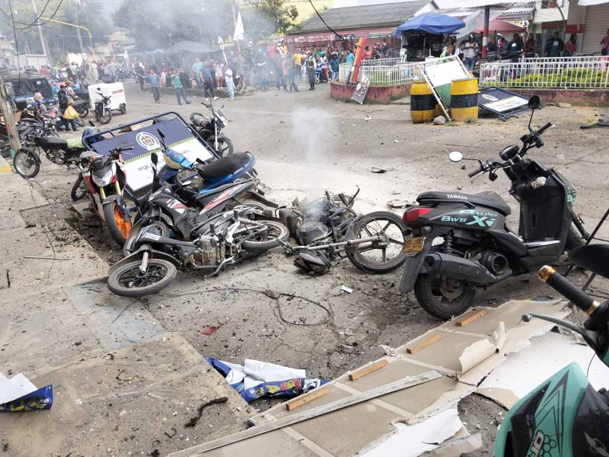 Dia-de-horror-en-el-Cauca-deja-41-heridos-moto-bomba-en-Piendamo.jpg