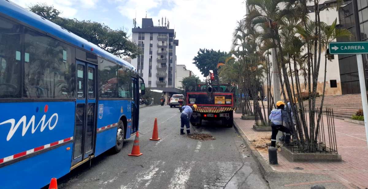 Emcali-rechaza-agresion-a-funcionario-y-pide-firmeza-a-las-autoridades.jpg
