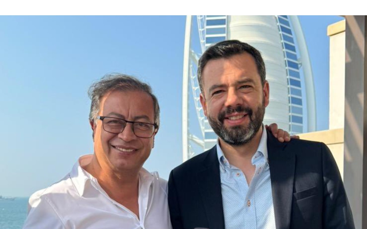 GALAN-EL-ALCALDE-ECOLOGICAMENTE-INSOSTENIBLE.jpg