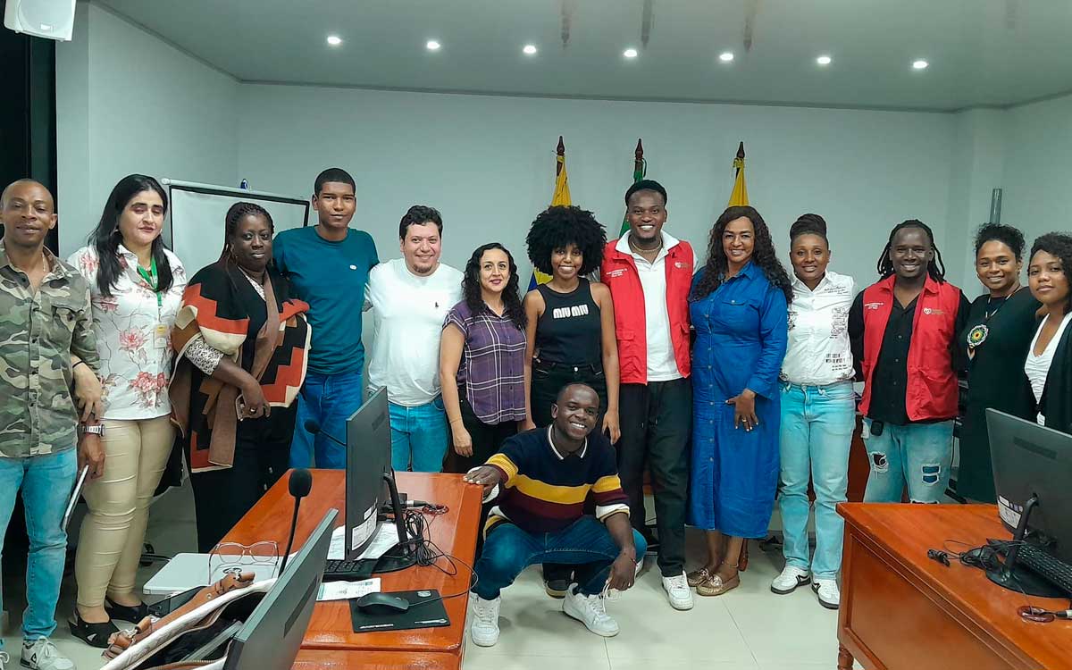Jóvenes-de-Villa-Rica-establecieron-mesa-de-concertación