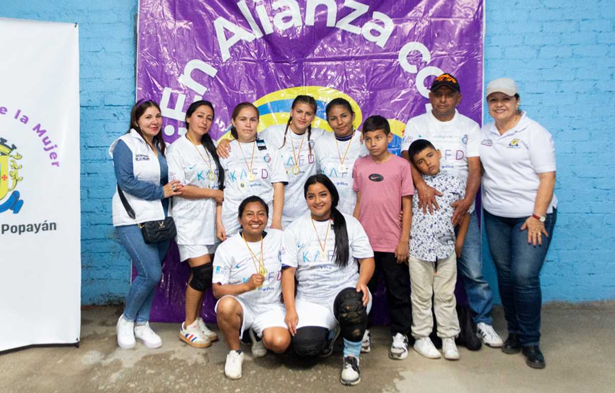 Mas-de-200-mujeres-conmemoraron-el-Dia-de-la-Mujer-en-Popayan.jpg