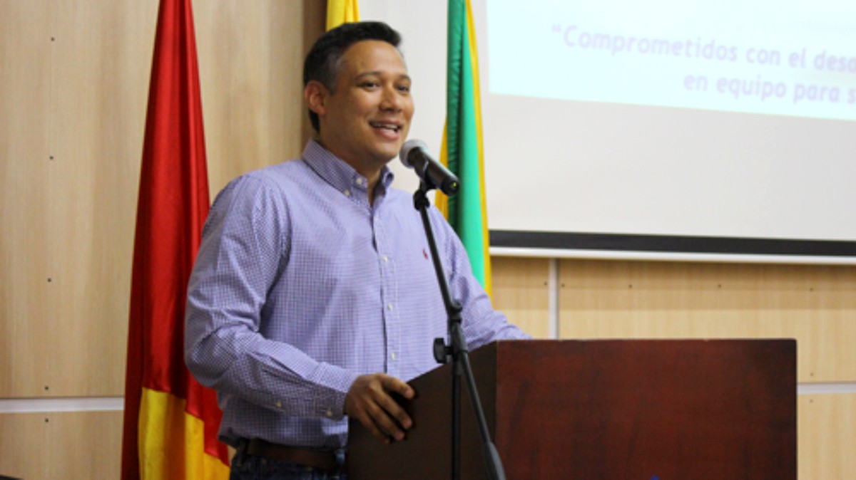 Reacomodo-politico-en-el-Cauca-con-un-outsider-en-escena-Andres-Felipe-Gil-Ortiz.jpg
