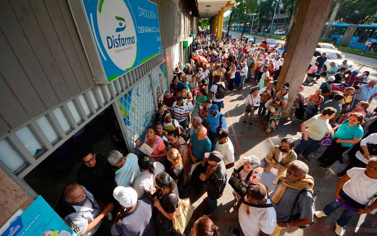 Usuarios-de-la-Nueva-EPS-obligados-a-viajar-por-medicamentos.jpg