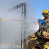 Cali gradúa 81 bomberos de 16 departamentos del país
