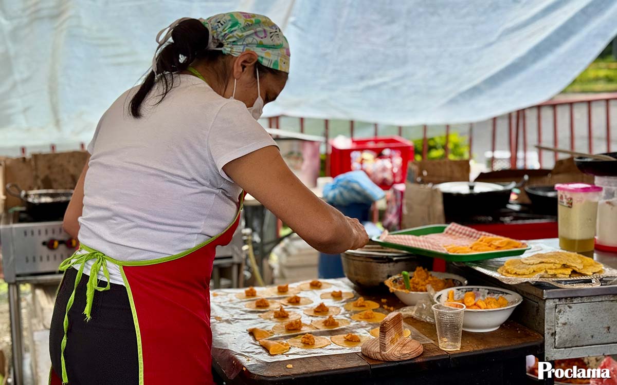 Festival-Mesa-Larga-Reunion-saberes-y-sabores.jpg