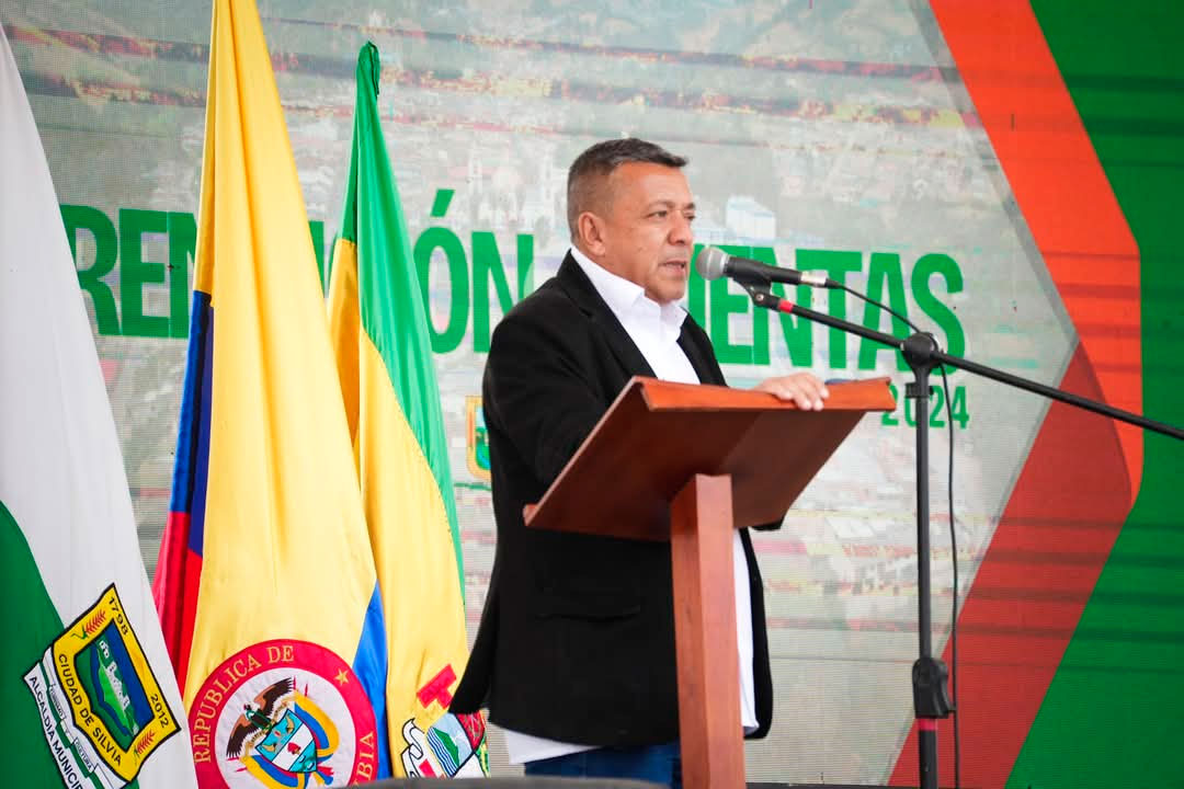 Silvia-inaugura-parque-y-consolida-politica-para-la-infancia2.jpg