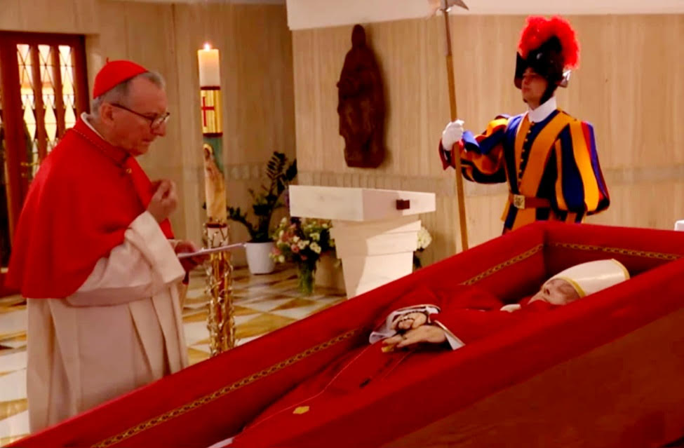 ZETA-PAPA-FRANCISCO.jpg