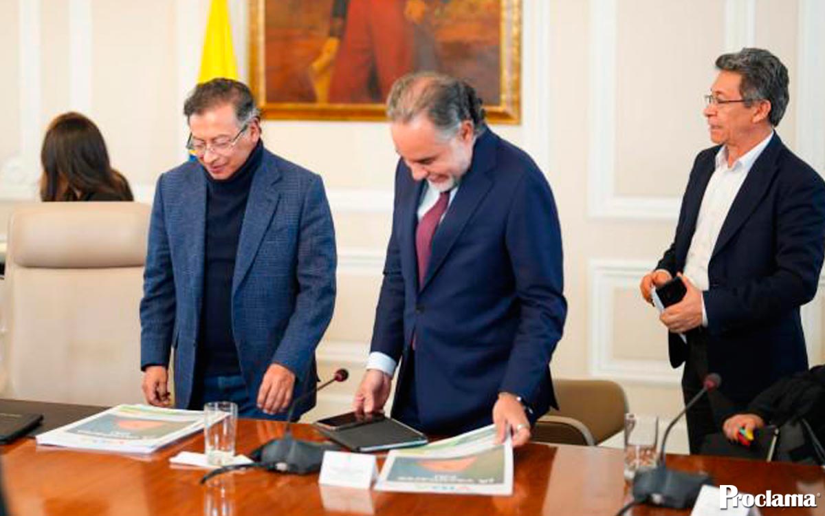 Es-una-prioridad-convocar-la-Consulta-popular.jpg