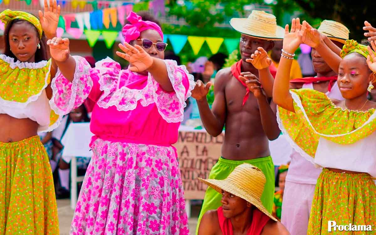 Jovenes-honran-la-herencia-afro-en-Guachene.jpg