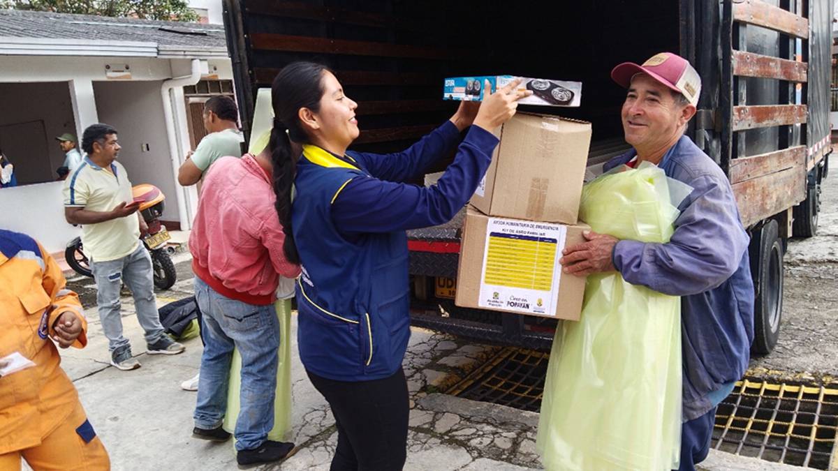 Lluvias afectan veredas de Popayán. Alcaldía entrega ayudas Lluvias afectan veredas de Popayán. Alcaldía entrega ayudas