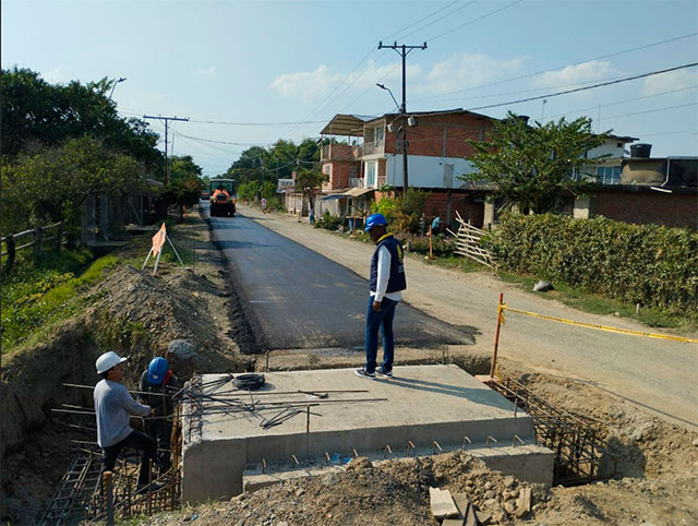 Puerto-Tejada-estrena-centro-de-salud-y-vías6