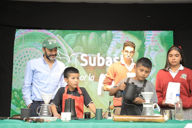 Subasta por la Paz exalta el valor del café caucano como motor de reconciliación4